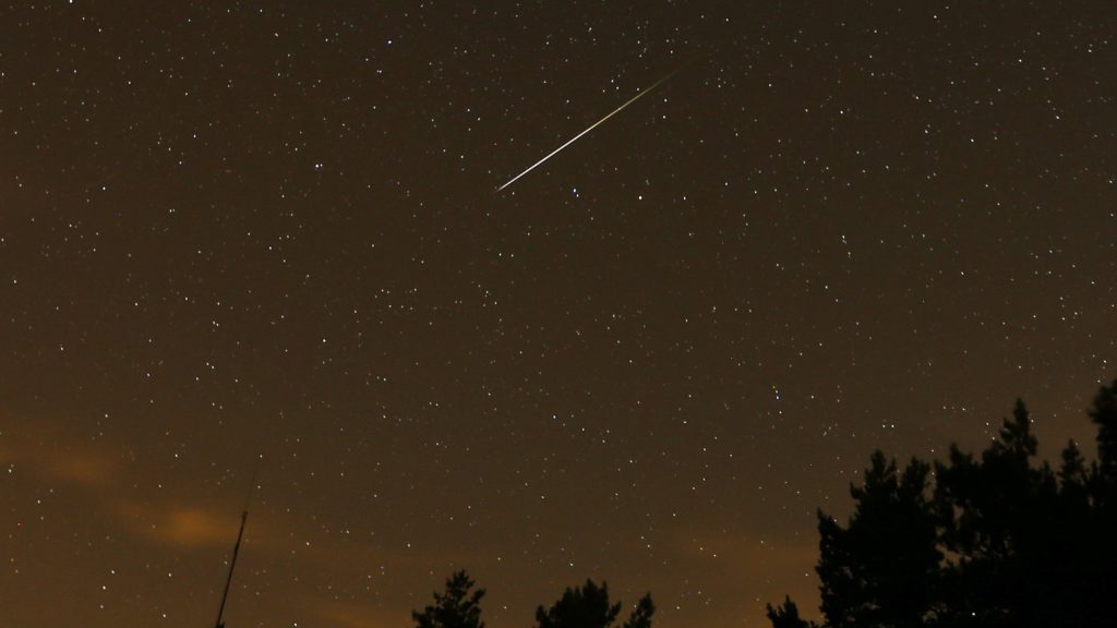 Perseid meteor shower to be visible all weekend from Vancouver Island