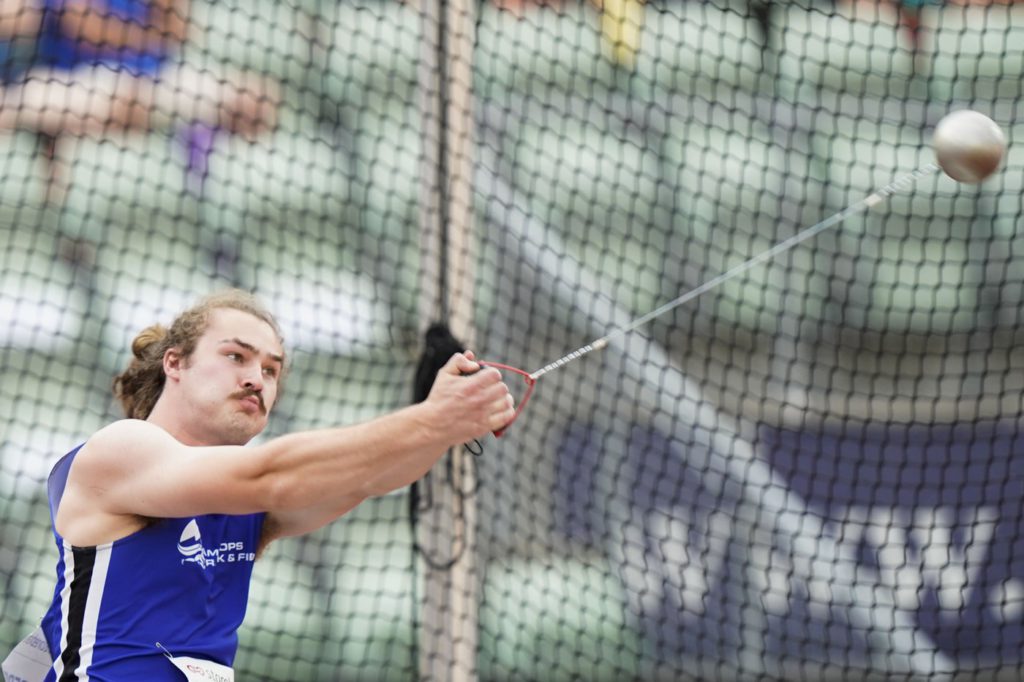 Nanaimo's Ethan Katzberg wins gold in hammer throw at world championships