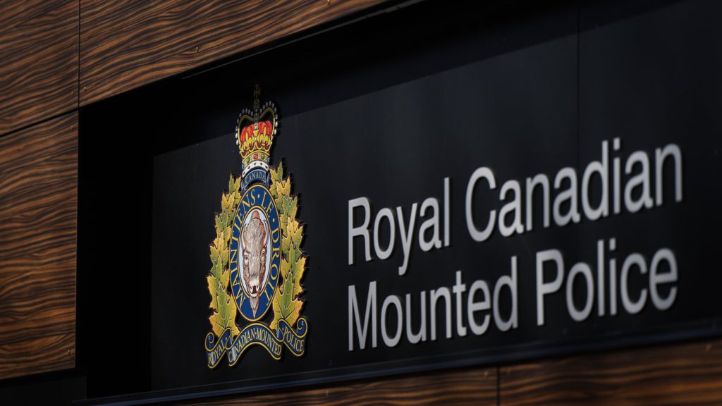 Man walked naked out of shower, found Mountie in his bedroom: lawsuit