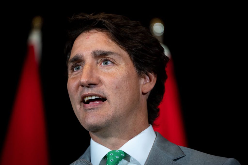 Climate change, trade ties top agenda as Trudeau attends summits in Asia