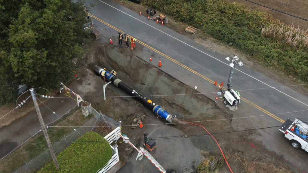 Work continues to repair water main leak affecting Saanich Peninsula