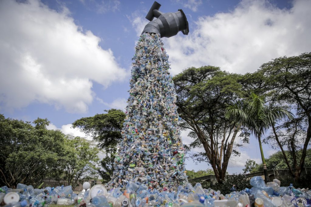 Eyes turn to Ottawa to help repair strained talks on global plastic pollution treaty