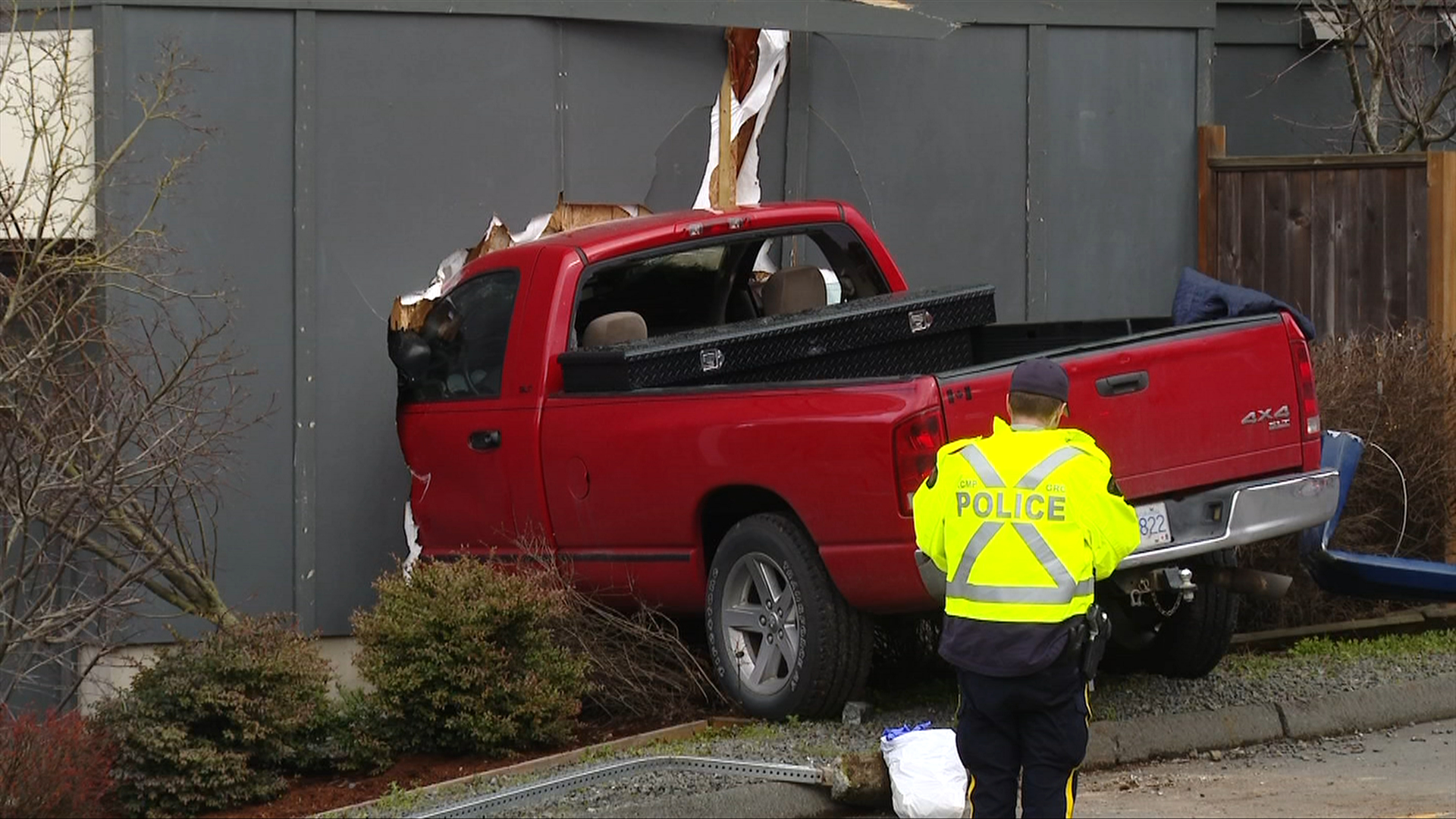 Driver crashes pickup truck into Langford apartment building